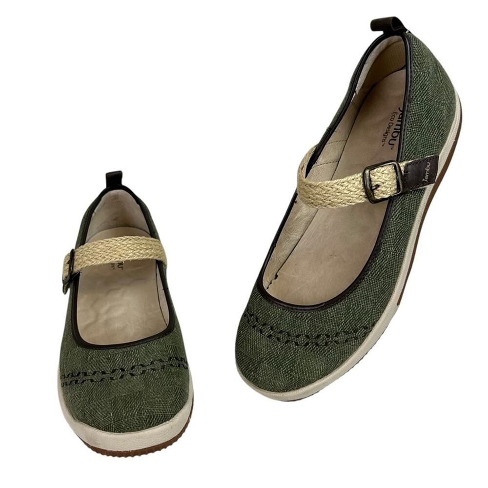 Jambu Green and Tan Flats